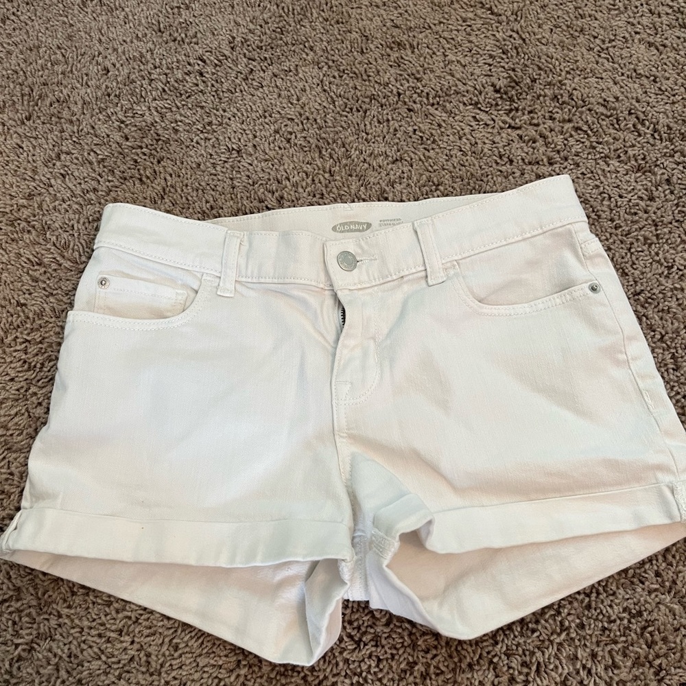 White Old Navy Boyfriend Jean Shorts